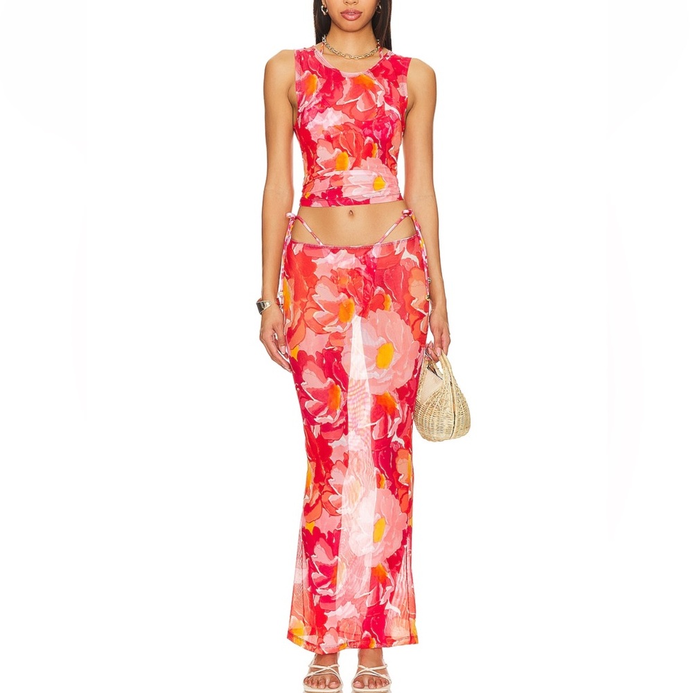 VDM - sheer swim coverup.
Sold as a set!